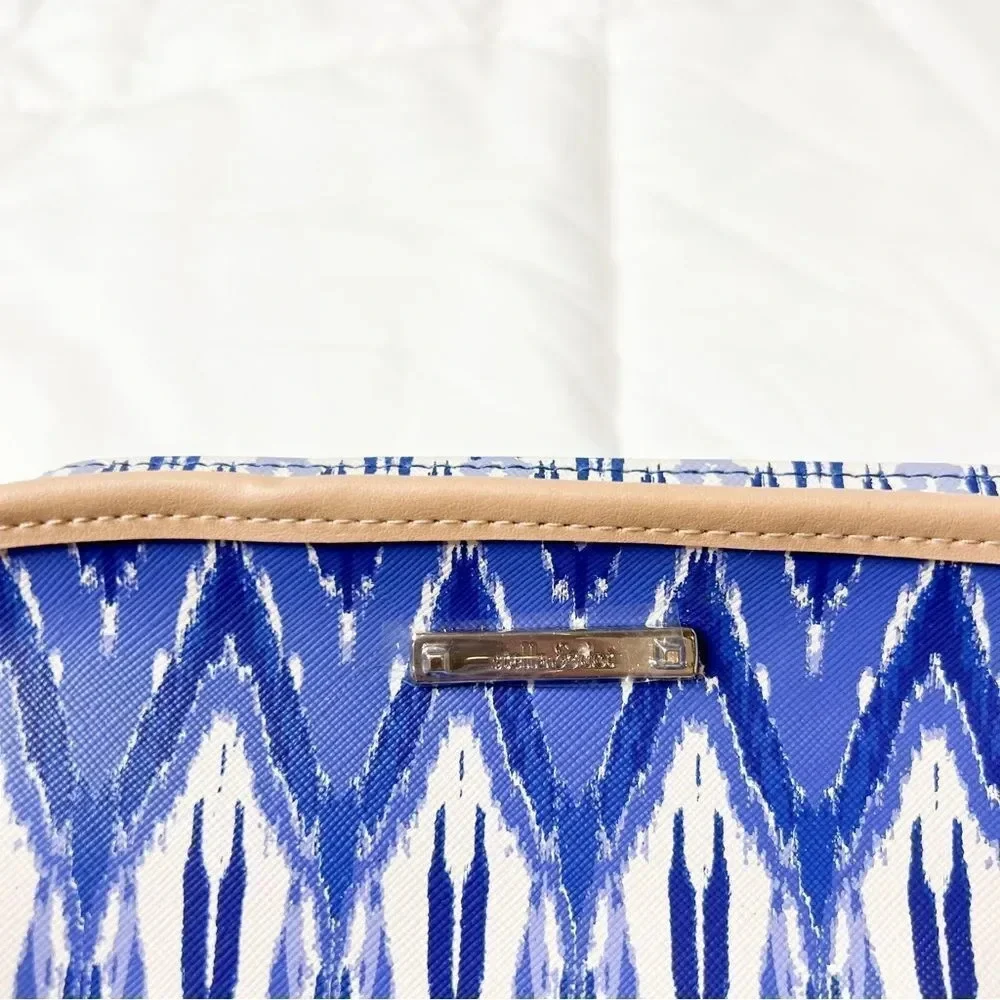 Stella & Dot Blue Ikat Makeup Bag